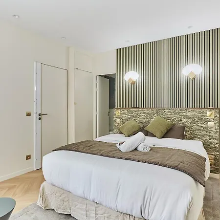 Champs Elysee Bu Prestige Appartamento